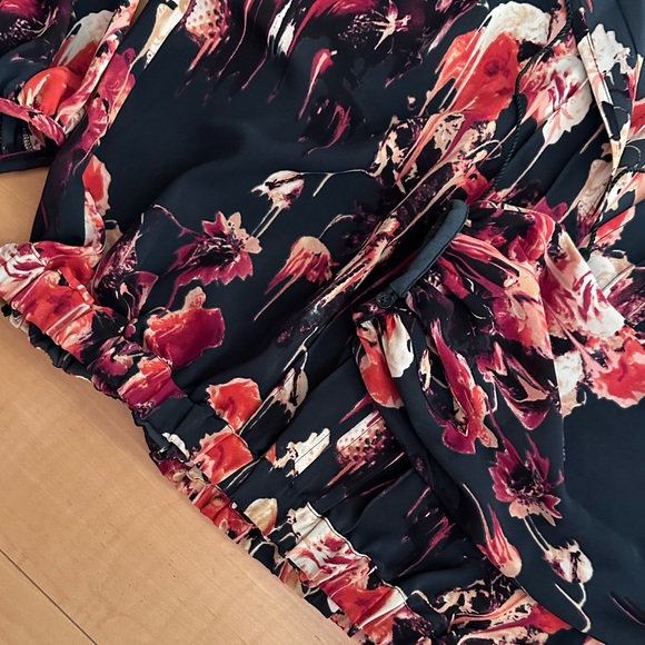 Aritzia, Talula cropped blouse - Picture 3 of 4